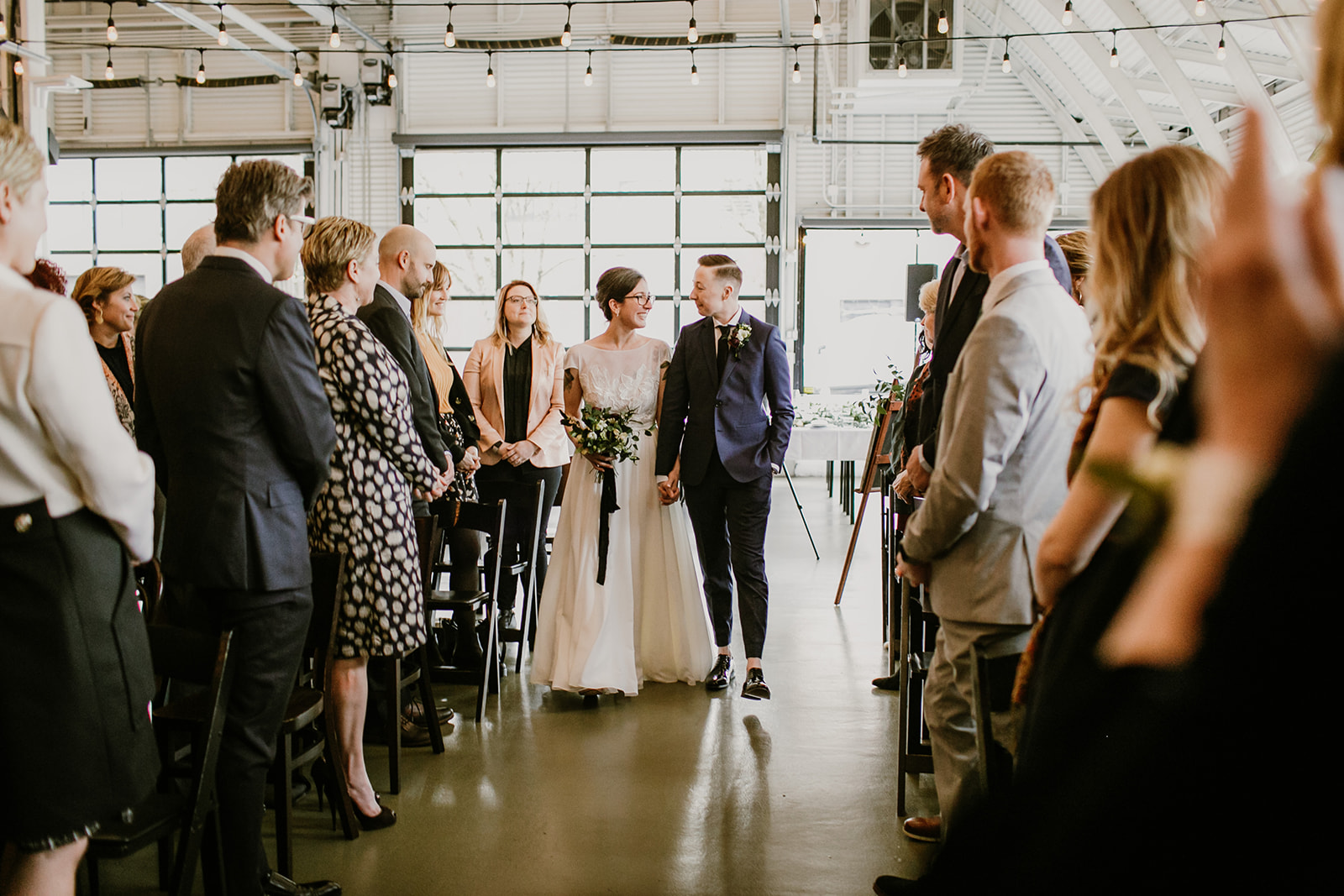 winter coopers hall wedding portland | planning: peachy keen coordination | photo: catalina jean photography