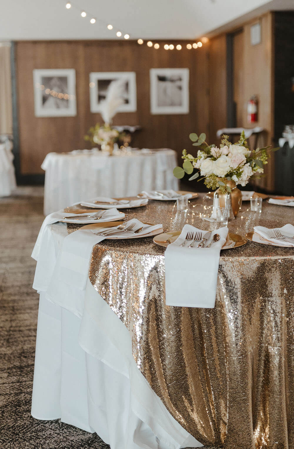 gold tables for winter timberline lodge wedding