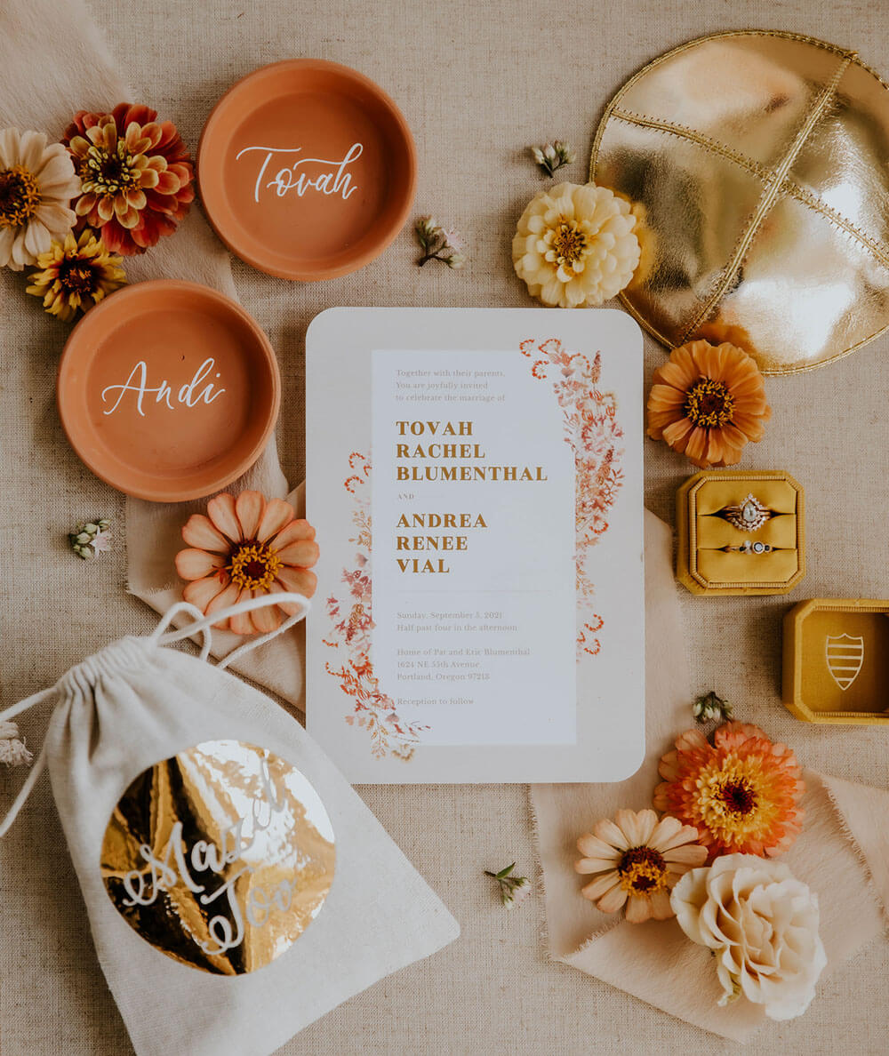 warm wedding color palette | Photo by Studio XIII Photography